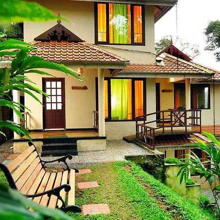 Hotel Violet Woods Munnar Exterior foto